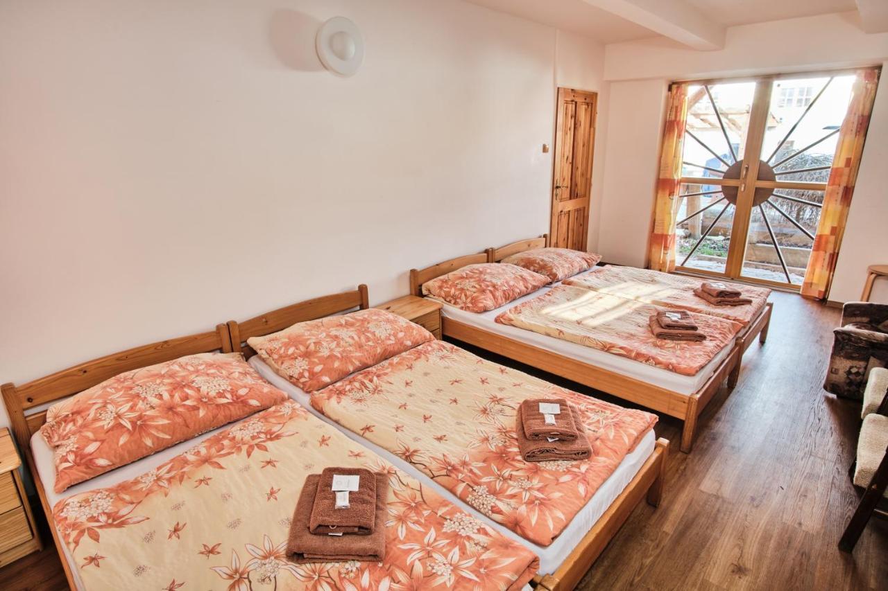 Strnadovsky Mlyn Hotel Jesenice  Exterior foto